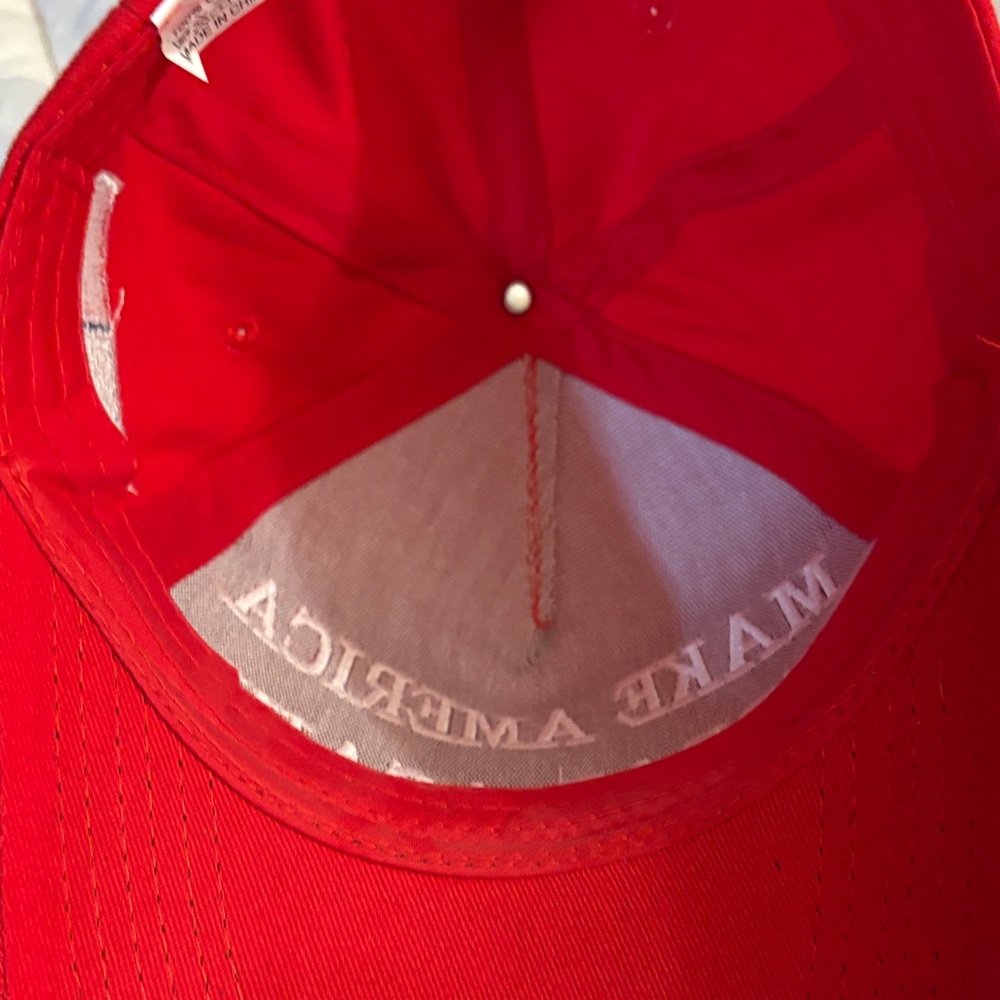 Red Make America Great Again Embroidered Baseball Cap - Picture 2 of 4